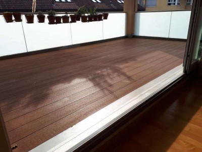 Eco Deck FineLine mit der glatten Seite als Oberfläche